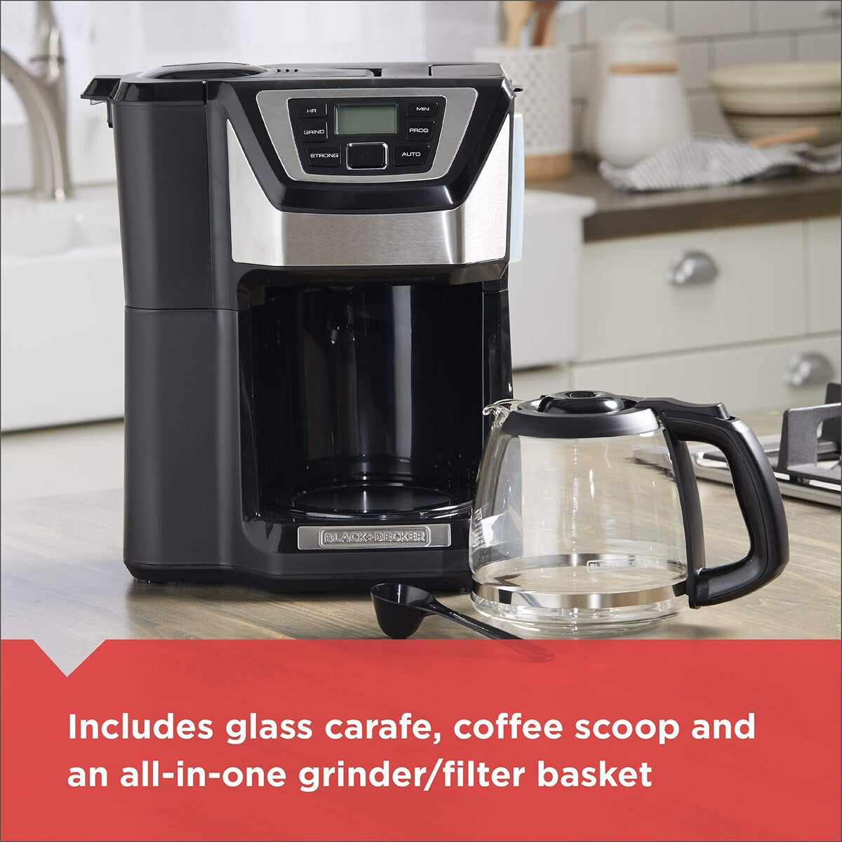 Machine à café avec broyeur intégré, 12 tasses, CM5000B, programmable 24 heures, fonction "Sneak-A-Cup", filtre permanent lavable.