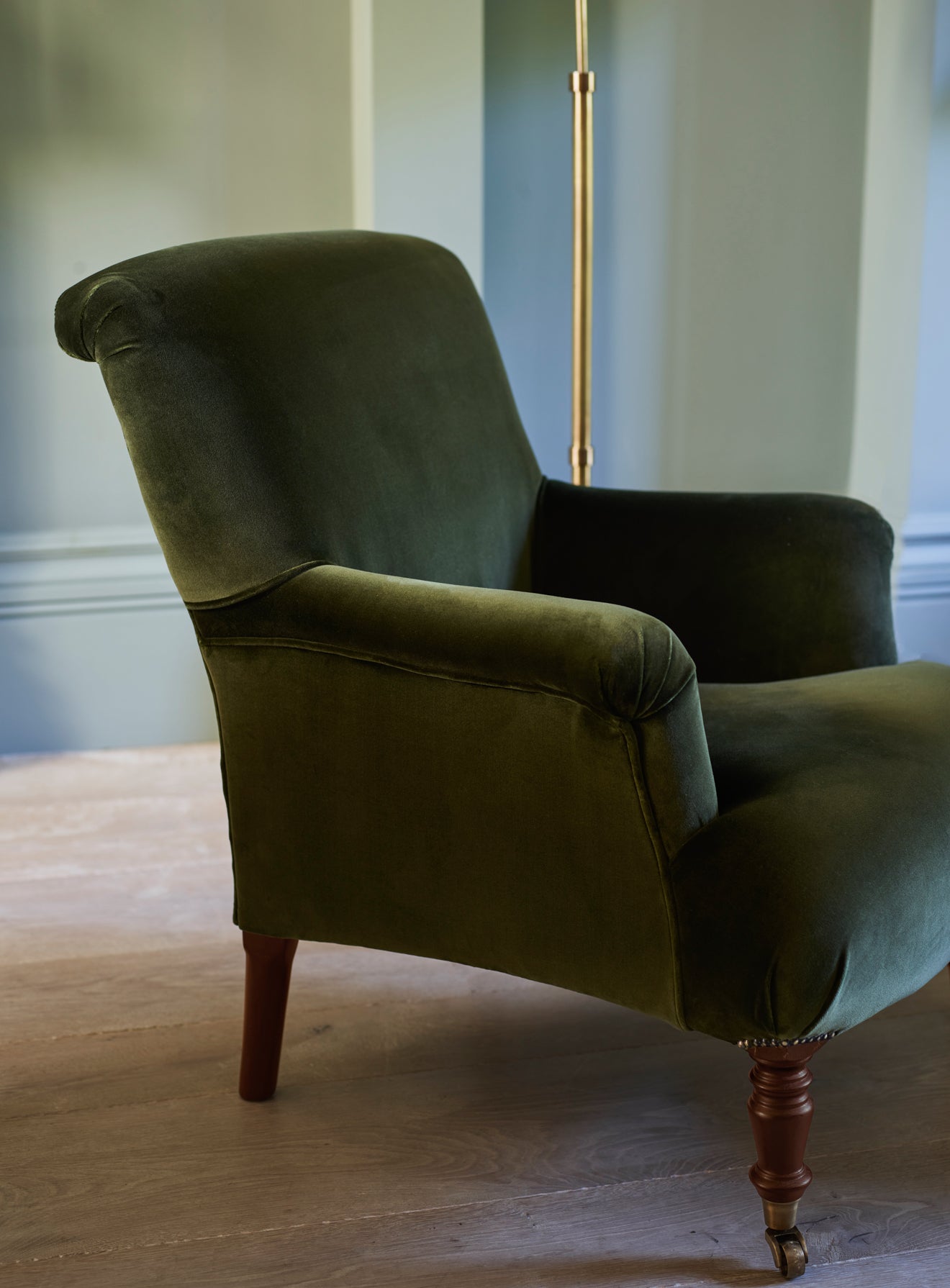 Fauteuil Finley, velours olive foncé