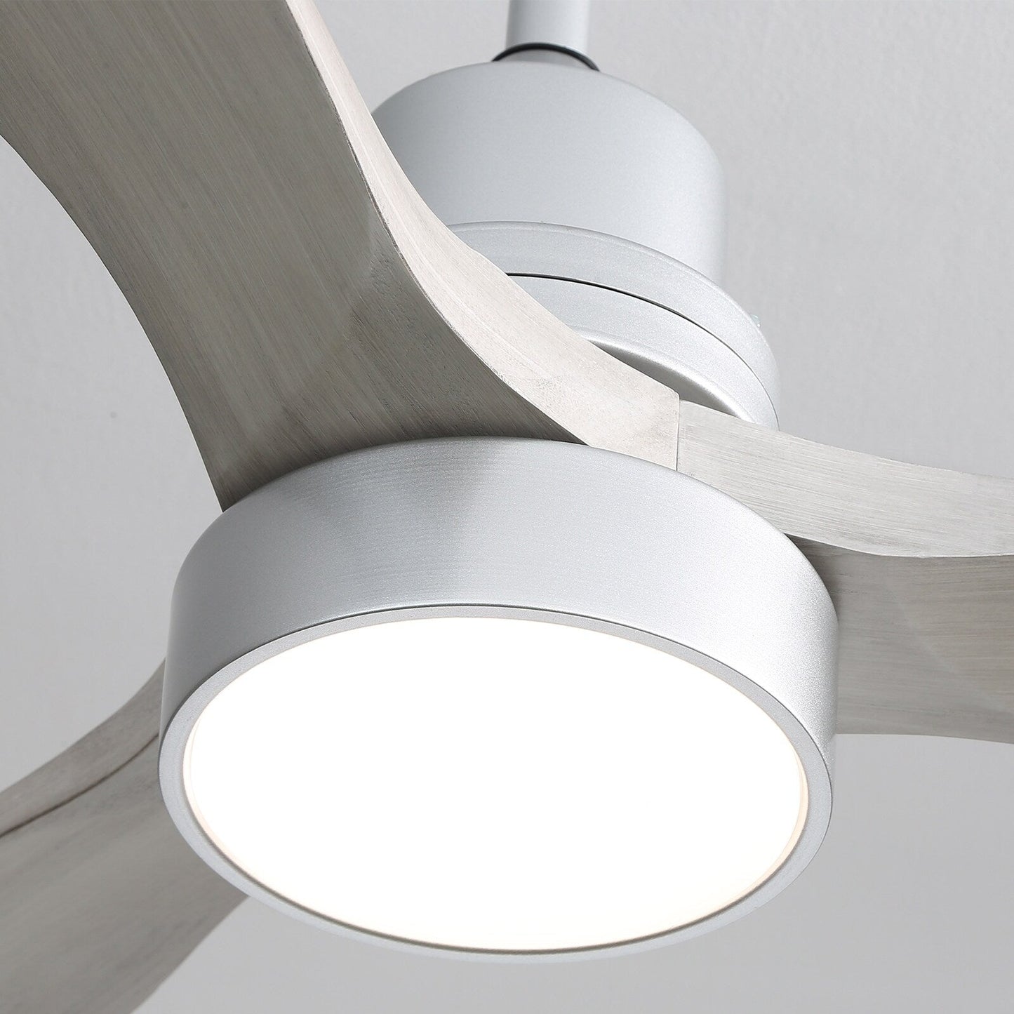 Ventilateur de plafond à LED intégré de 48 et 52 pouces avec lumière et télécommande, moteur à courant continu réversible.