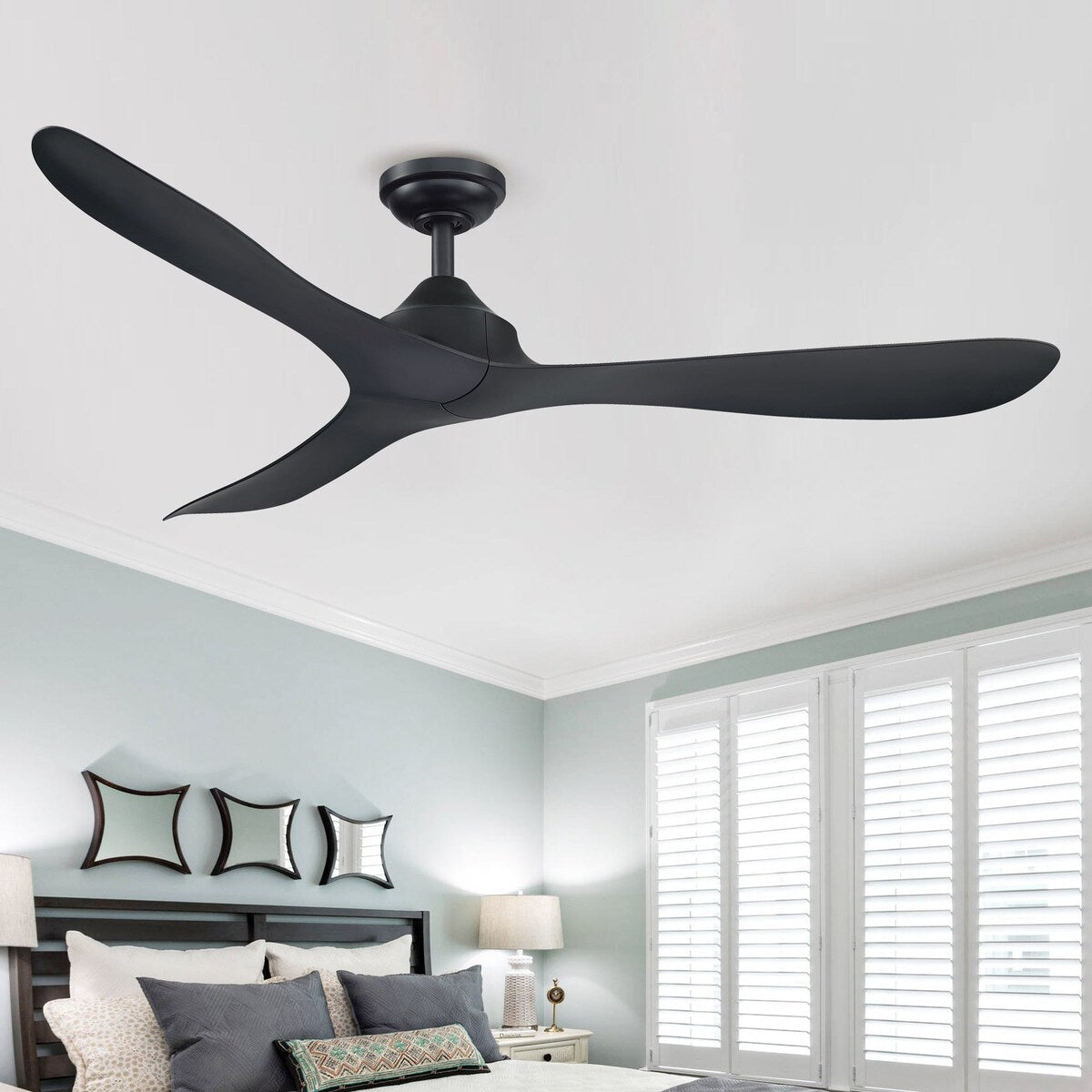 Ventilateur de plafond à courant continu à 3 pales, noir moderne, 56 pouces, avec télécommande.
