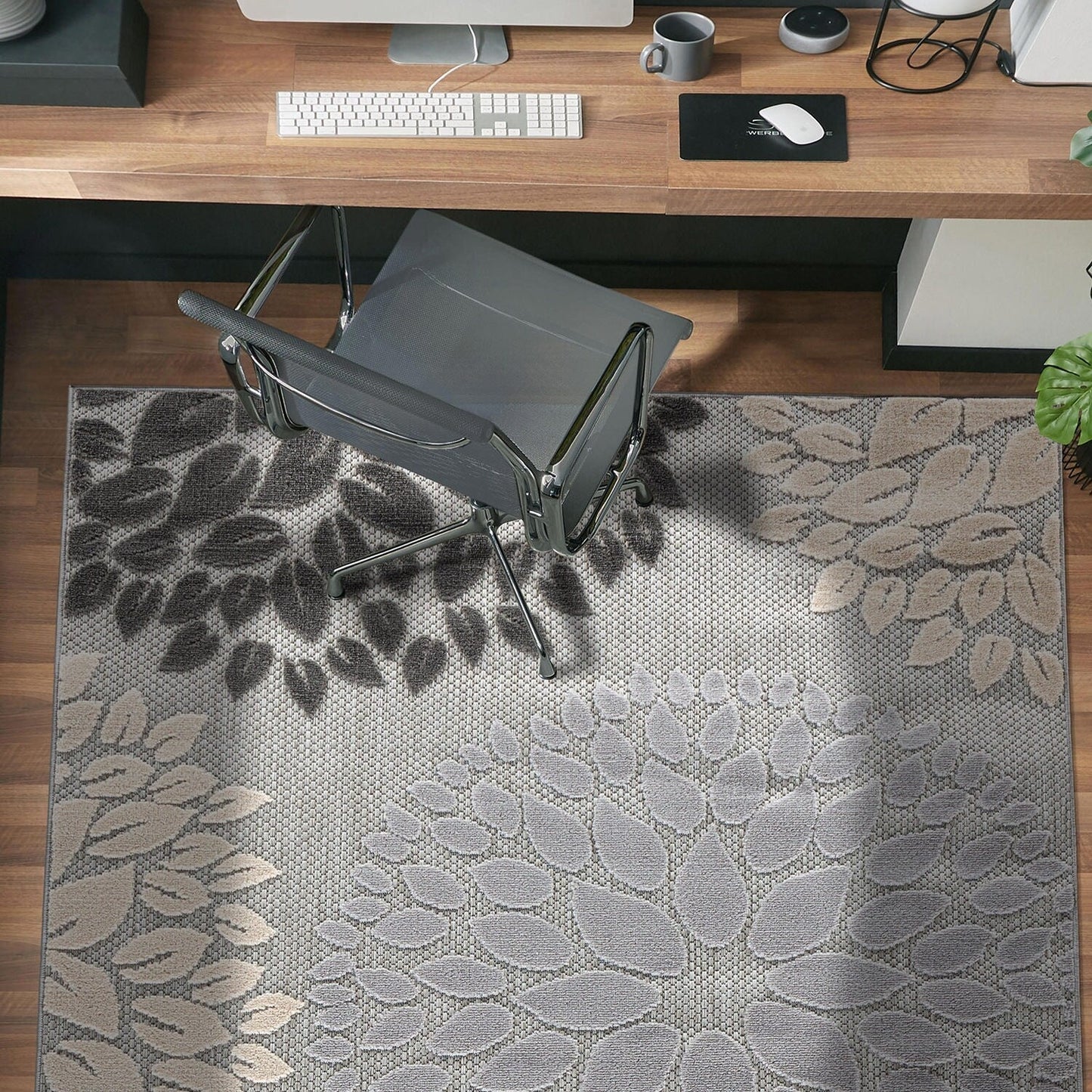 Brescia Modern Floral Circles Indoor/Outdoor Area Rug