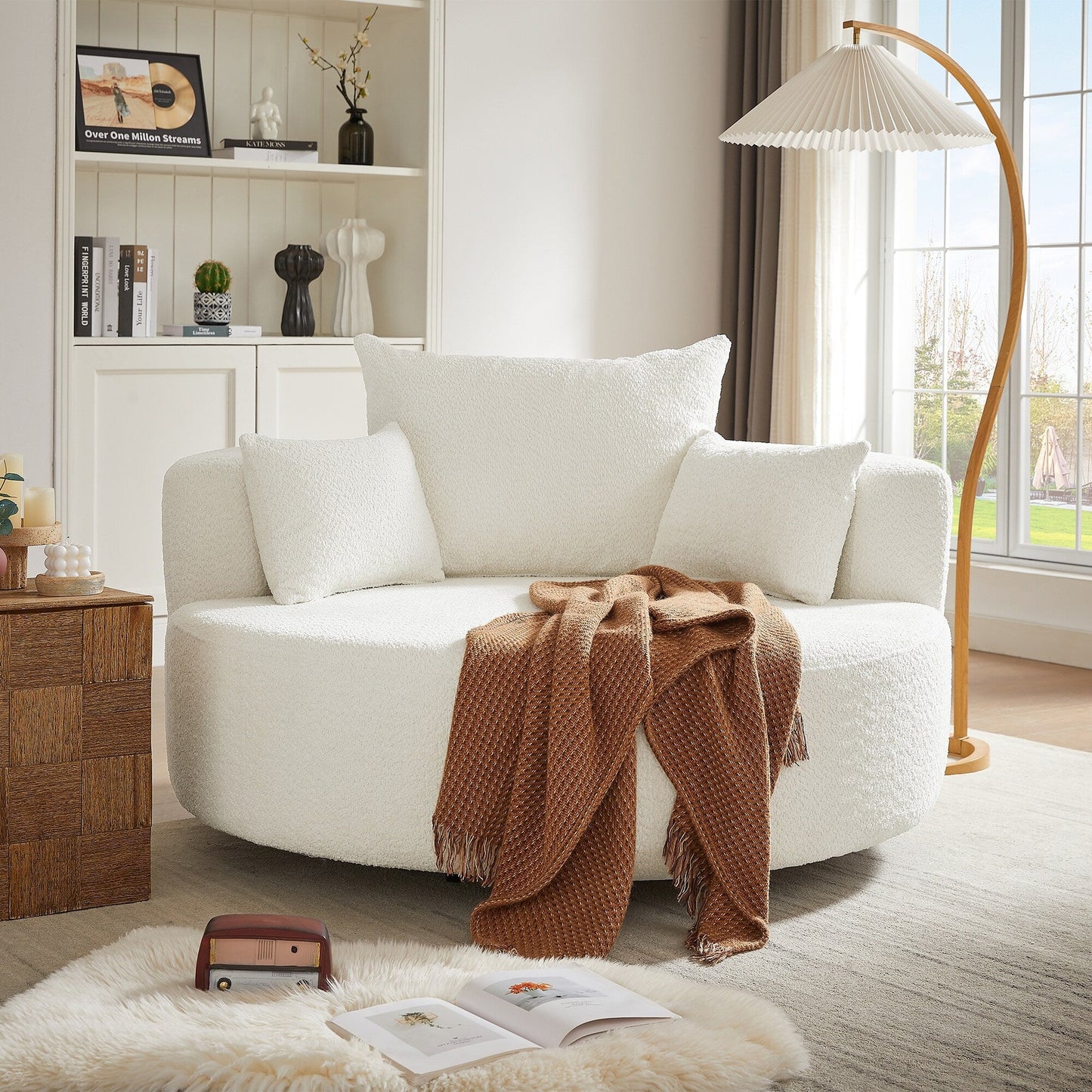 Fauteuil de salon en forme de tonneau avec accoudoirs en chenille, chaise de salon ronde avec base pivotante à 360 degrés et 3 coussins amovibles.