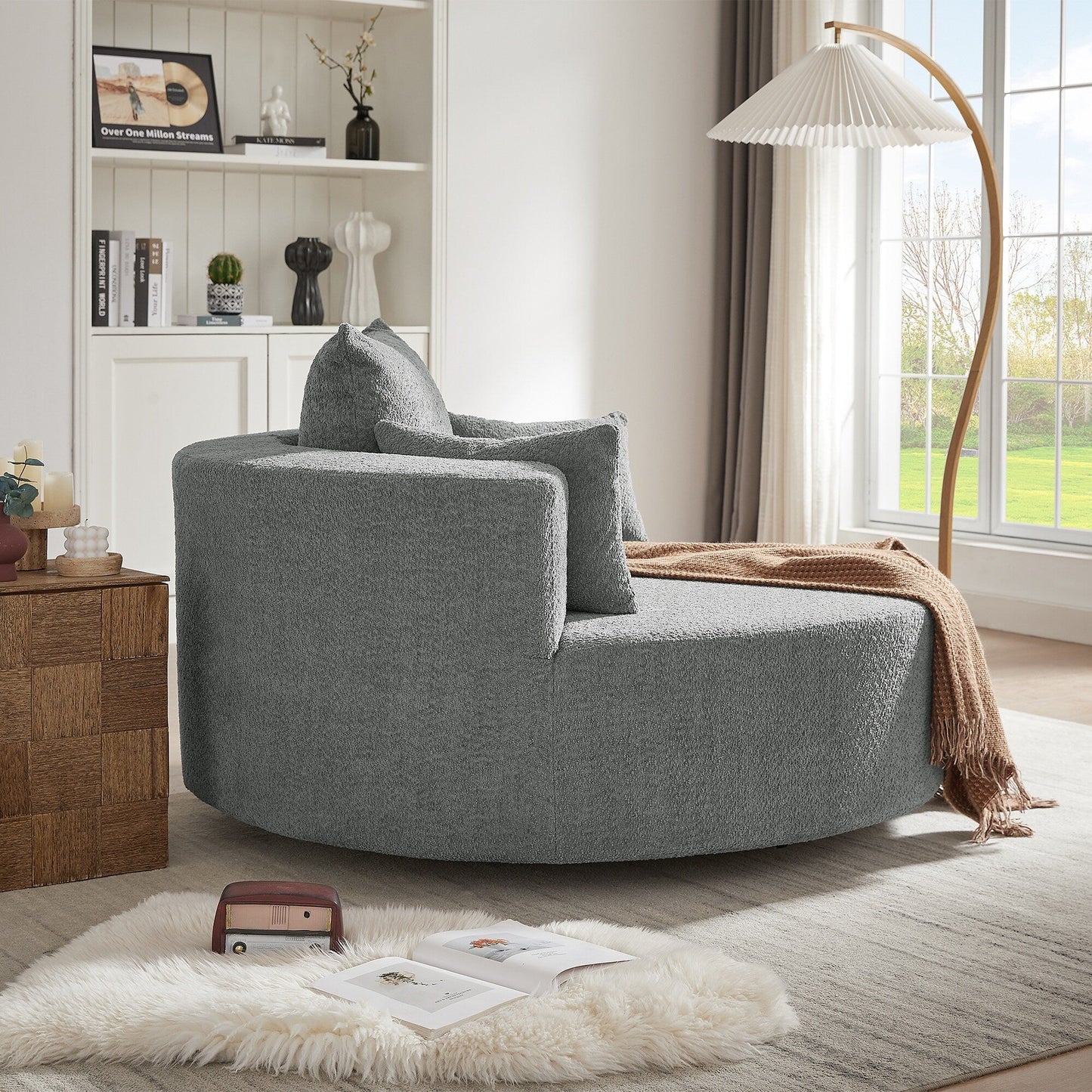 Fauteuil de salon en forme de tonneau avec accoudoirs en chenille, chaise de salon ronde avec base pivotante à 360 degrés et 3 coussins amovibles.