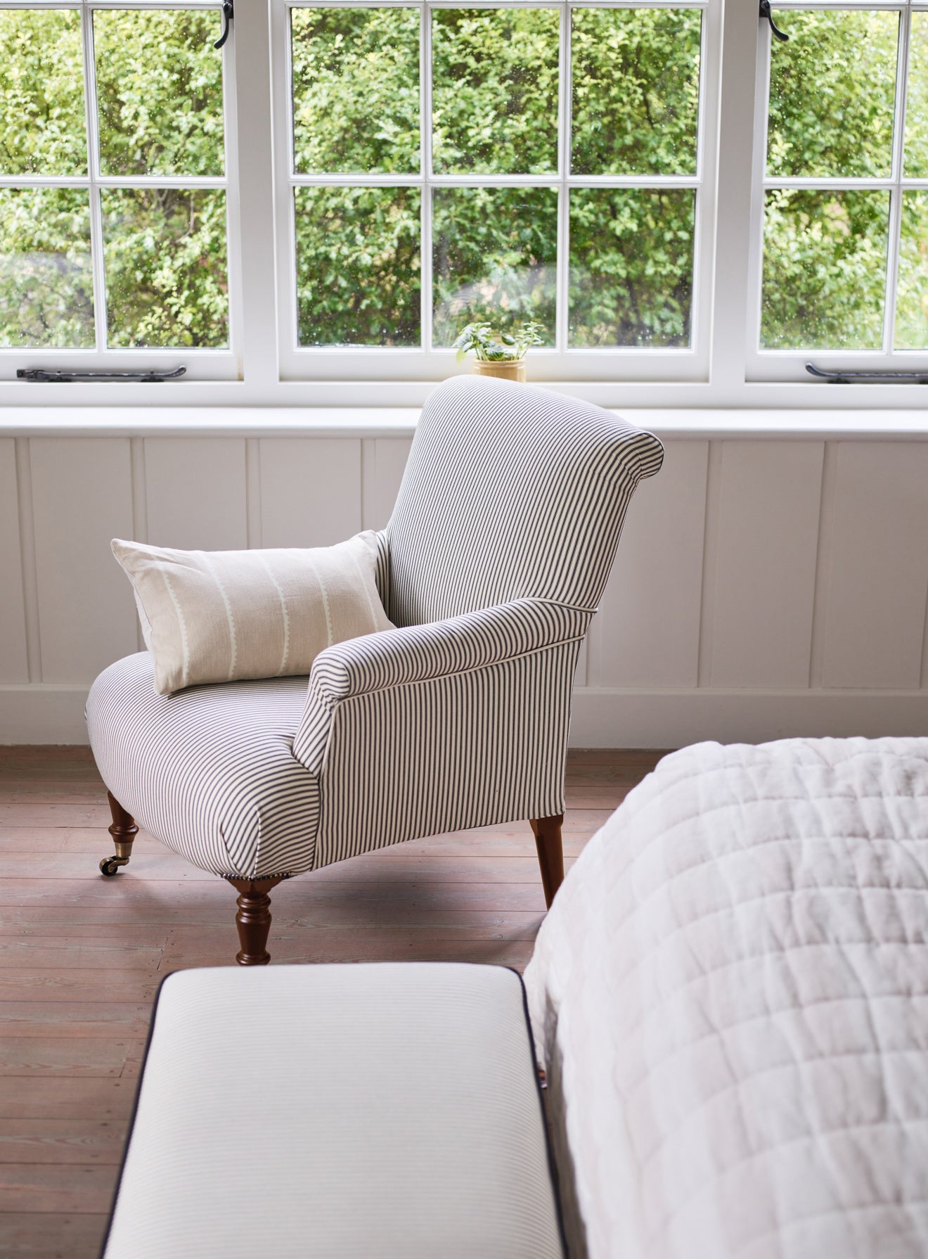 Fauteuil Finley, rayures noires