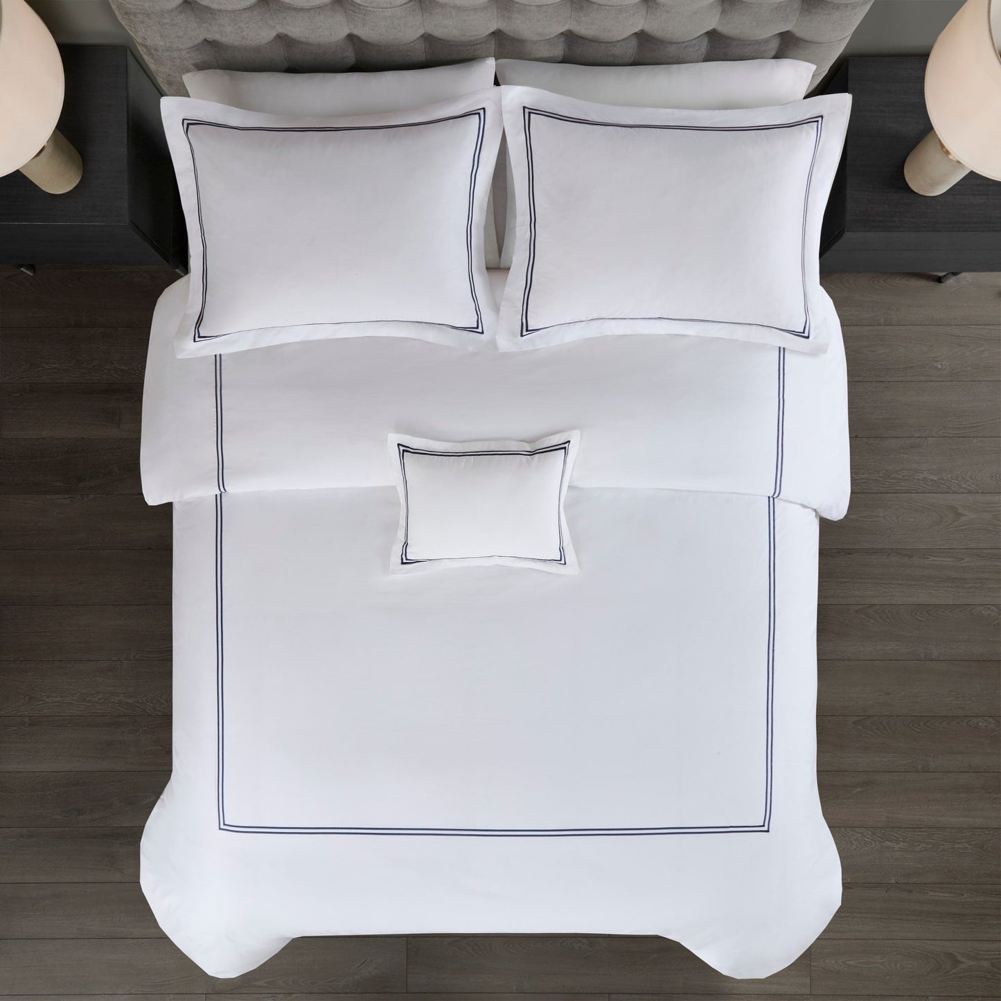 Ensemble de housse de couette brodée en satin de coton 100 % de la collection de luxe Madison Park Signature à 500 fils au pouce carré.