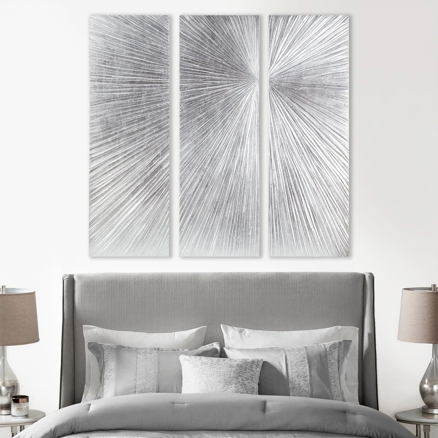 Ensemble de 3 tableaux muraux en résine multidimensionnelle, style triptyque, à motif de soleil rayonnant, peint à la main, de la marque Madison Park Signature.