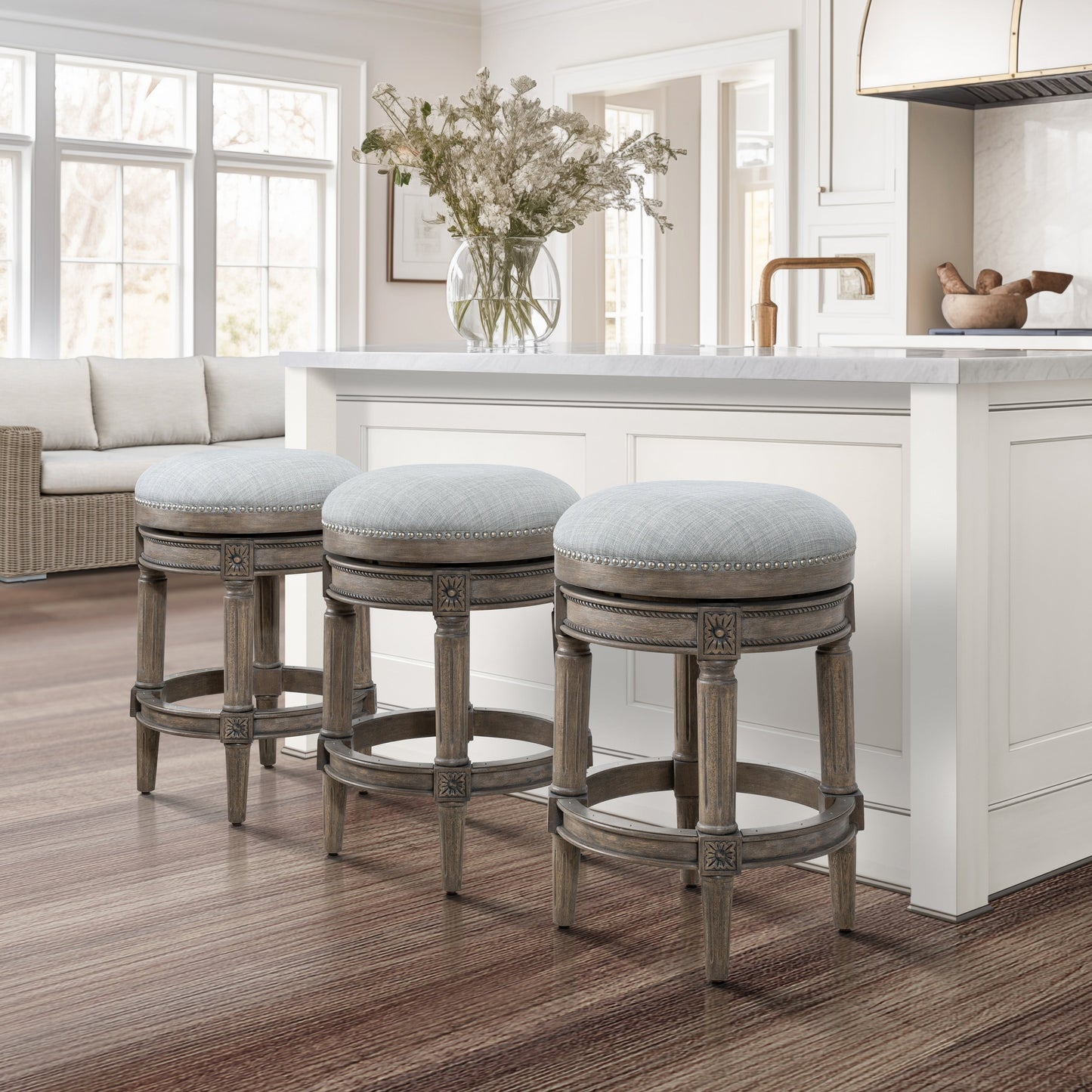Tabouret de bar New Ridge Home Goods Chapman sans dossier, pivotant, hauteur de comptoir de 26 pouces - Hauteur de comptoir