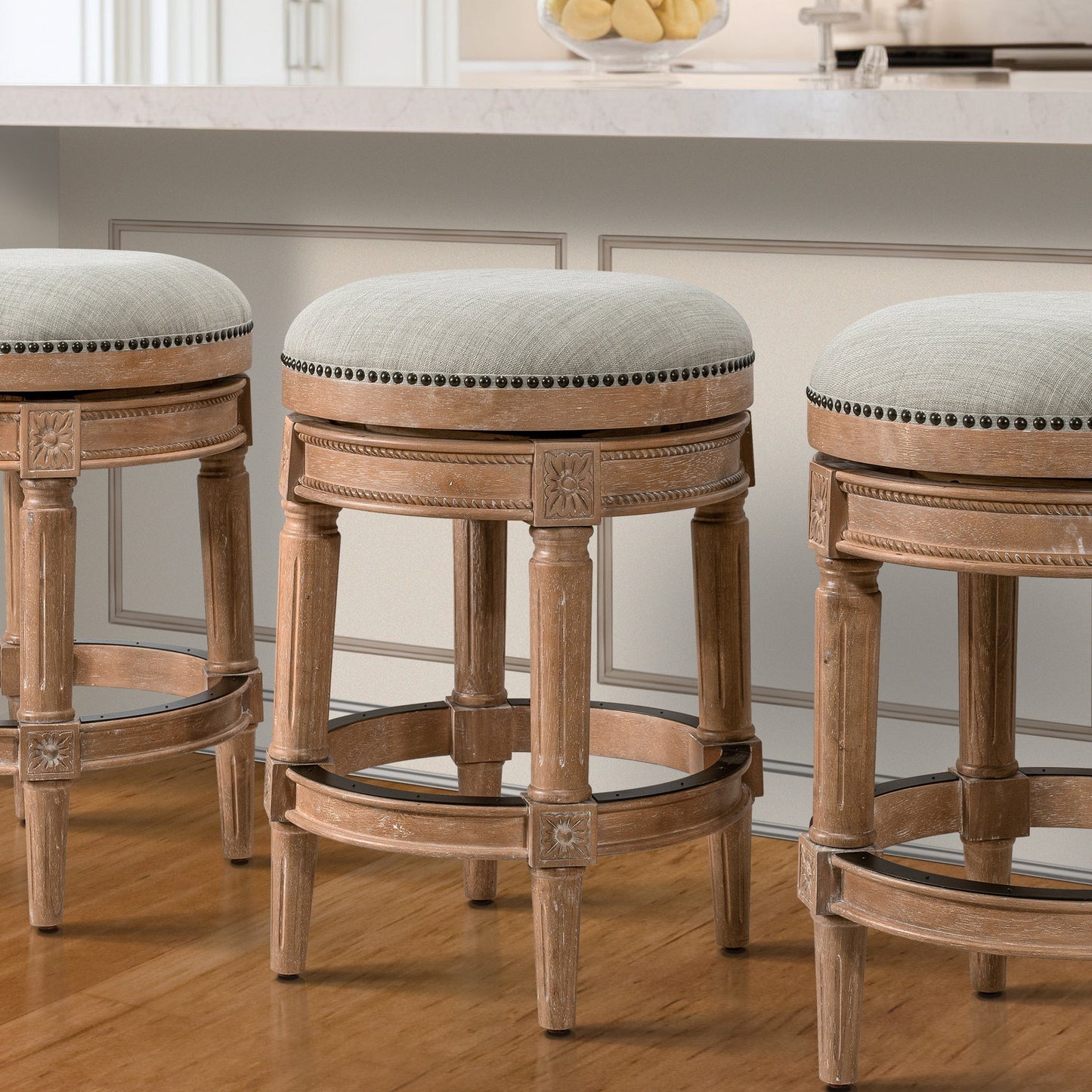 Tabouret de bar New Ridge Home Goods Chapman sans dossier, pivotant, hauteur de comptoir de 26 pouces - Hauteur de comptoir