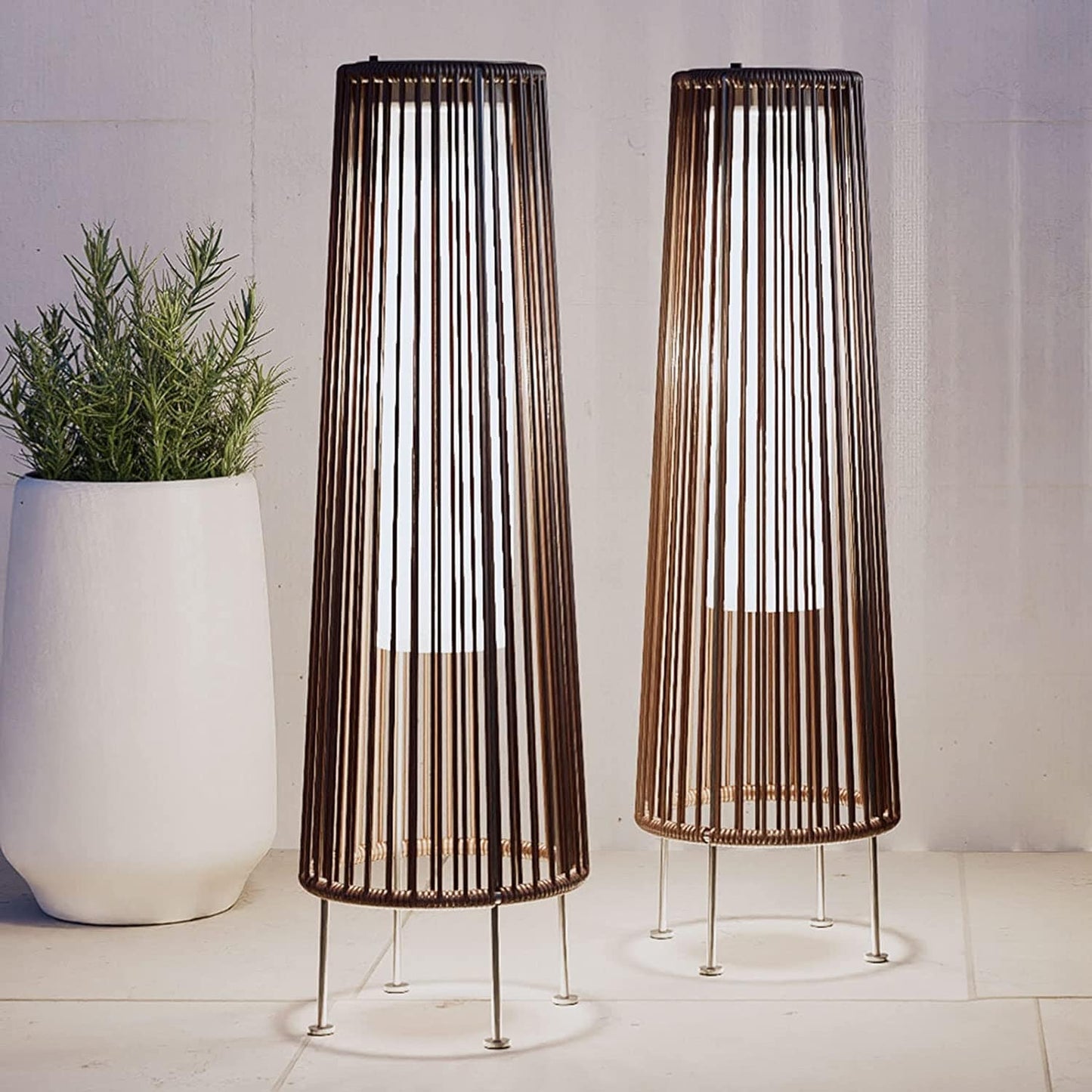 Lot de 2 lampes solaires d'extérieur, lampes solaires de terrasse en osier résistantes aux intempéries, lampes solaires d'extérieur étanches pour véranda, jardin, cour.