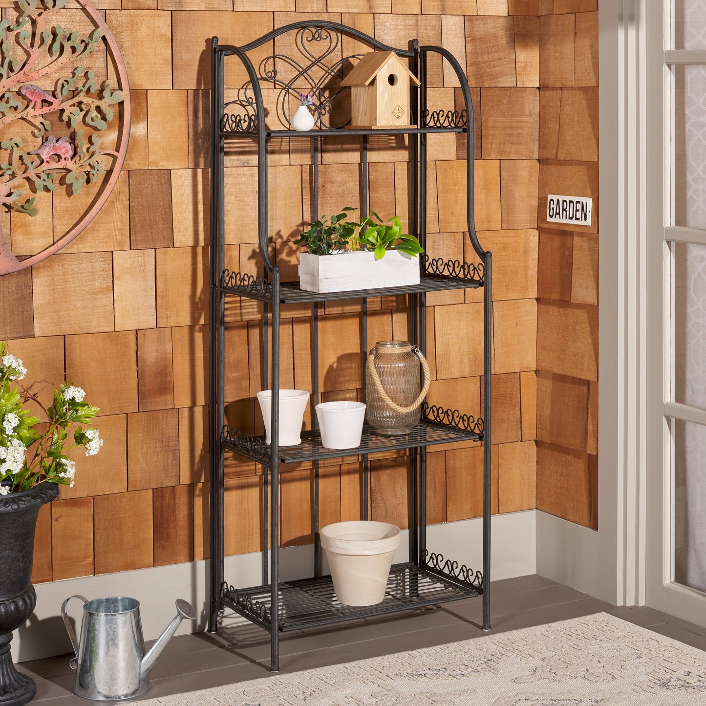 SAFAVIEH Bryn, étagère à gâteaux d'extérieur en fer forgé de style victorien à 4 niveaux - 63,5 cm L x 38,1 cm P x 160 cm H - 63,5L x 38,1P x 160H