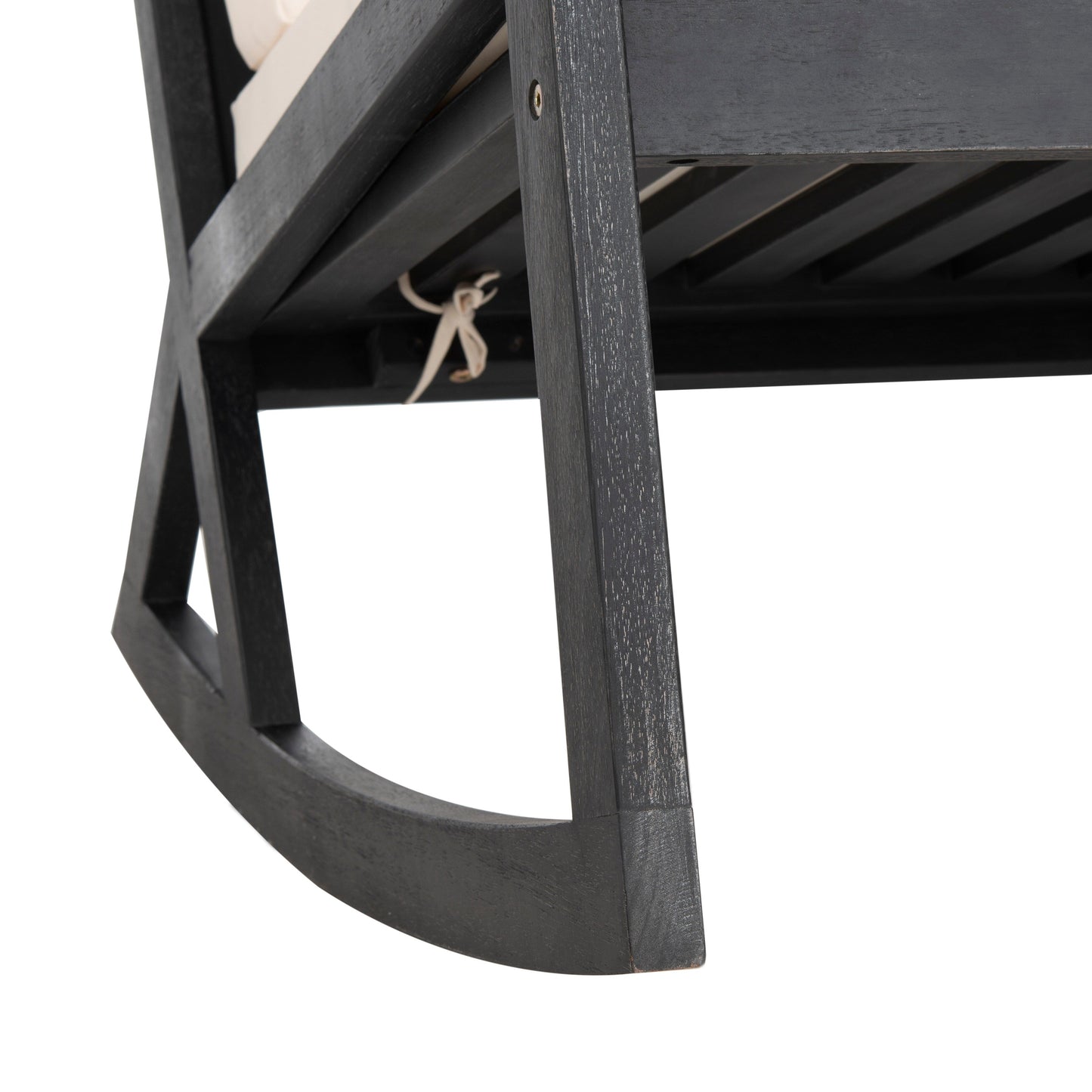 Chaise à bascule d'extérieur Makaila de SAFAVIEH avec coussin - 66L x 79P x 97H (cm)