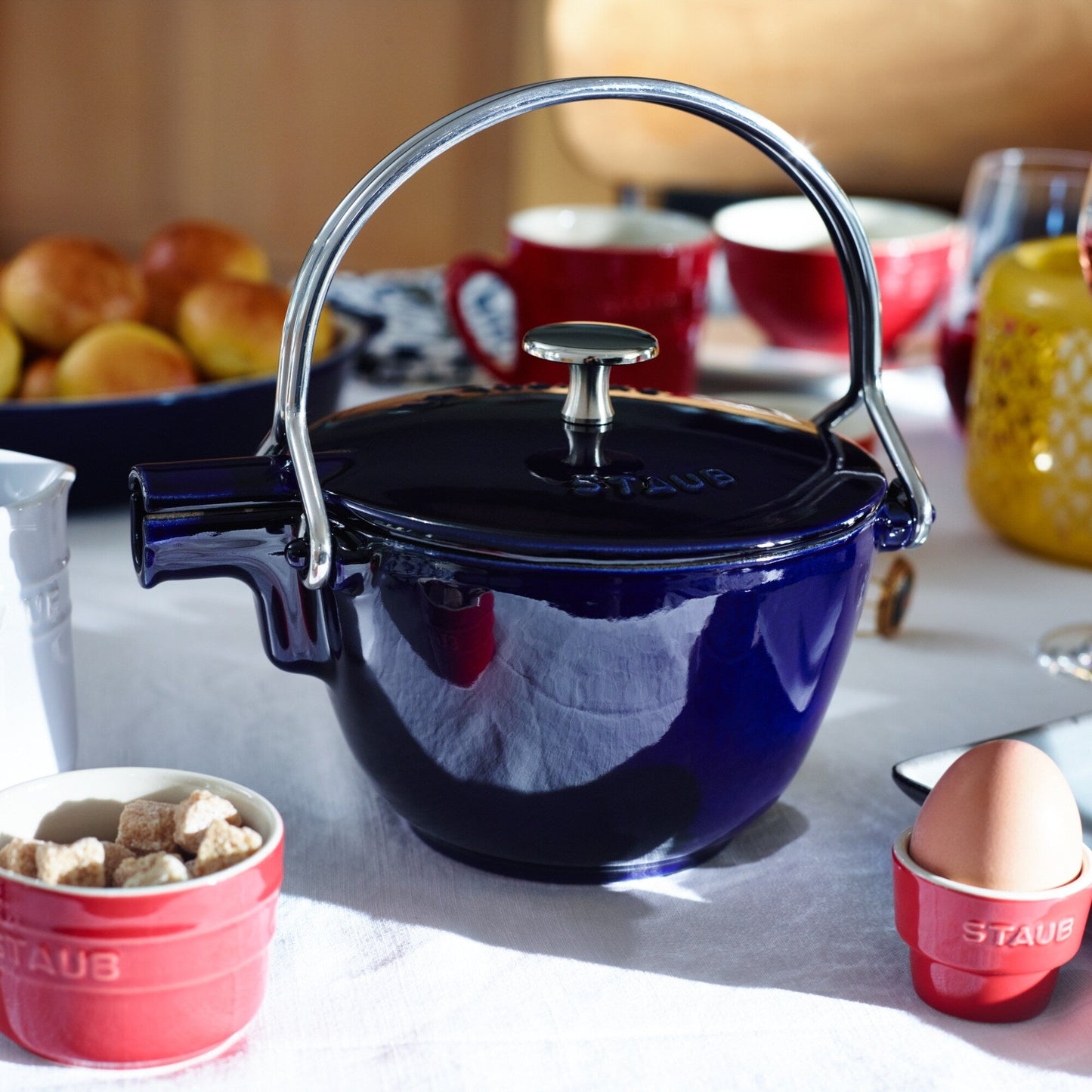 Bouilloire ronde en fonte STAUB, 1 quart