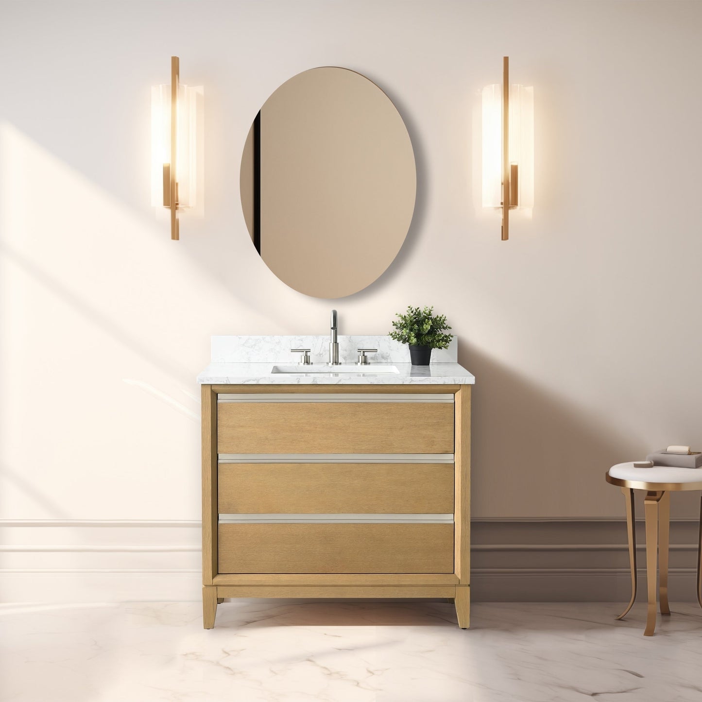 Meuble-lavabo Vanity Art avec lavabo en céramique et plan de travail en marbre composite.