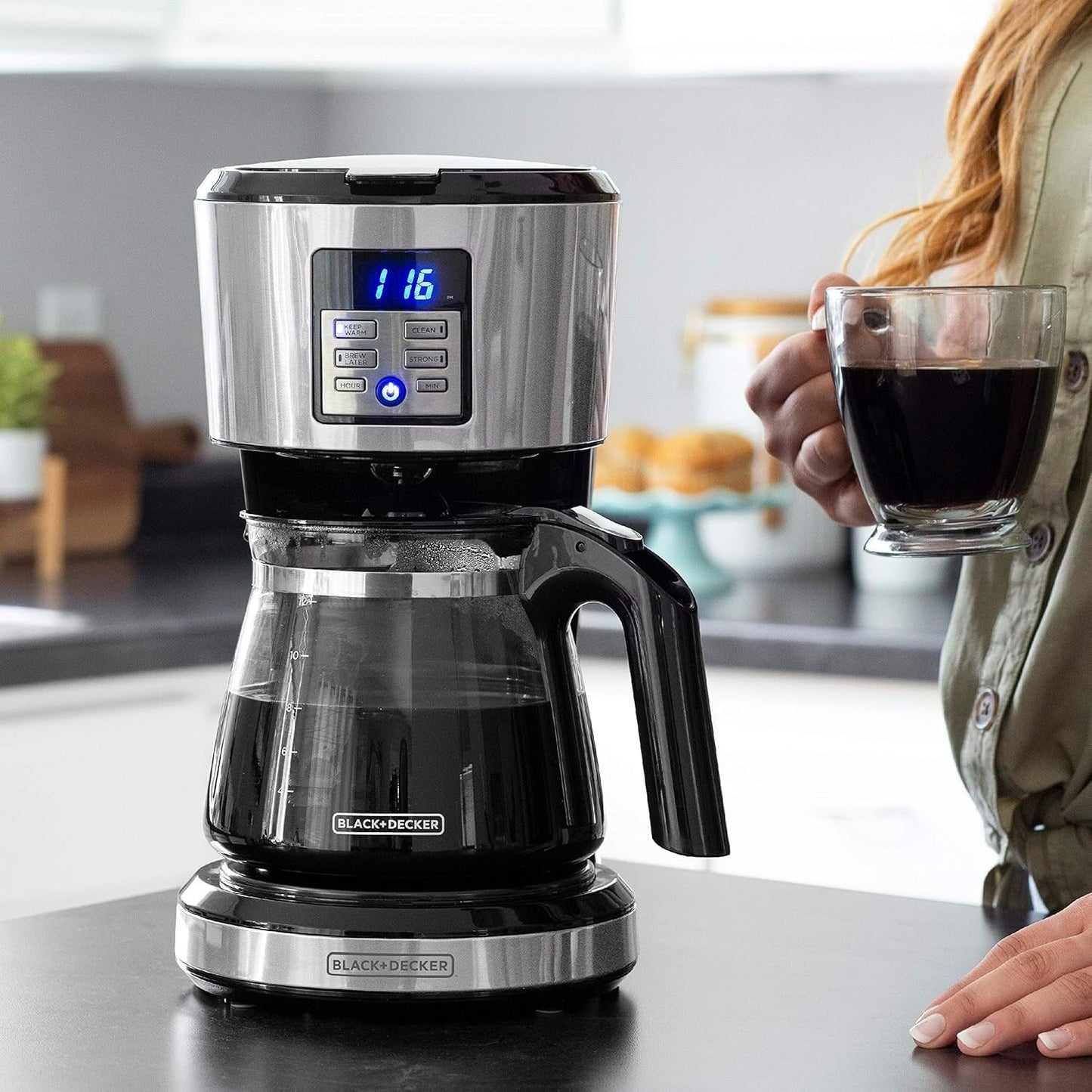 Machine à café programmable 12 tasses, technologie Vortex Brew, noir