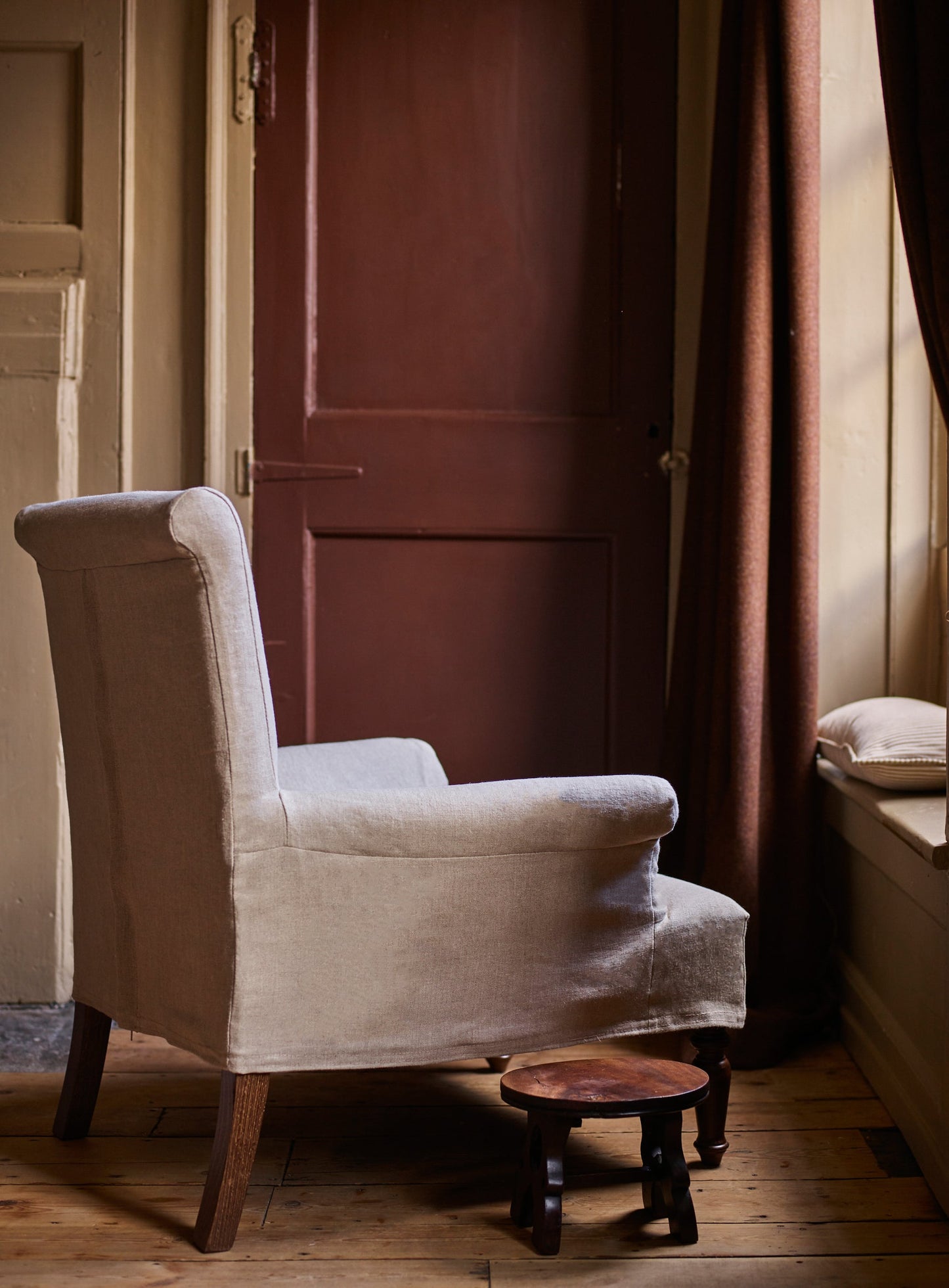 Fauteuil Wilford, motif taupe à rayures Heritage