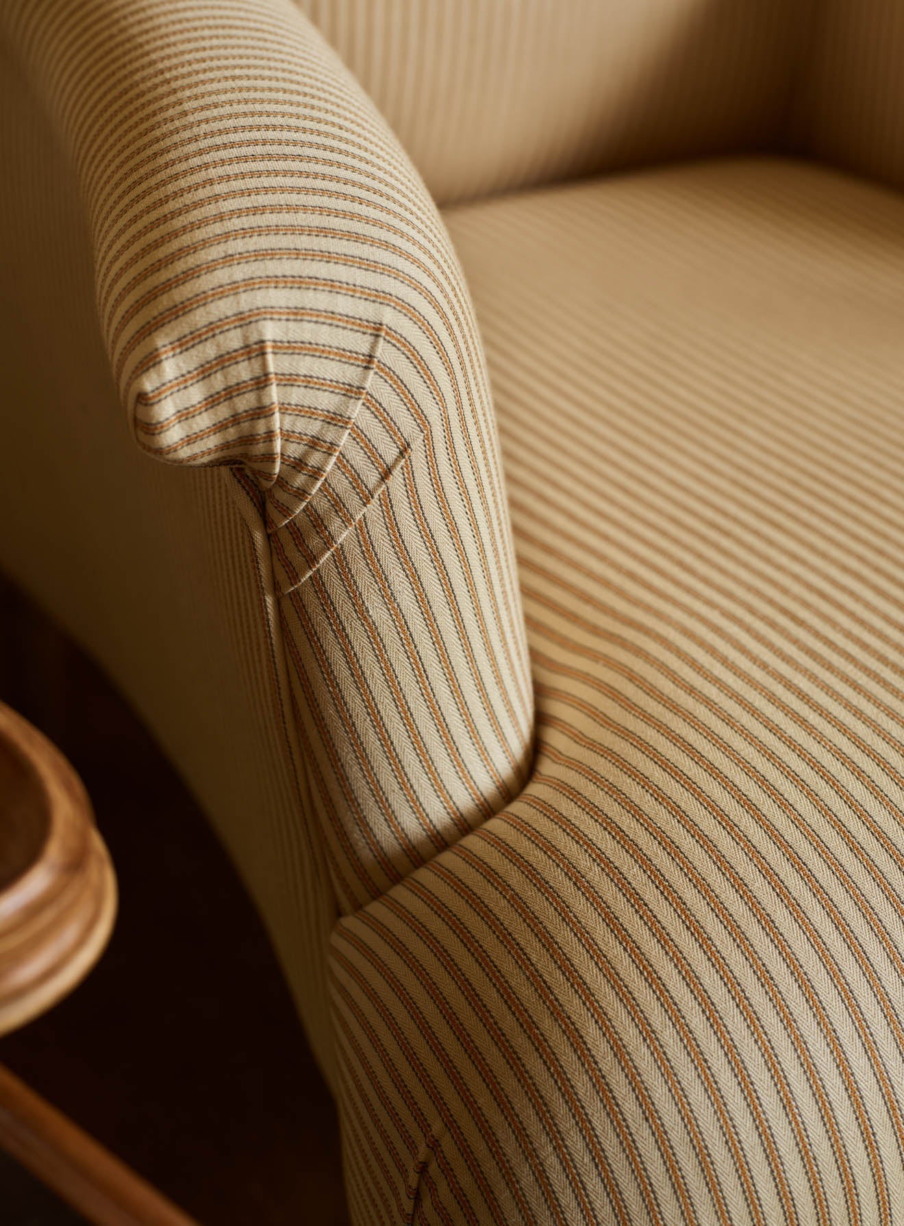 Fauteuil Finley, rayures ocres Heritage