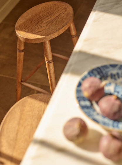 Tabouret de bar ovale en chêne