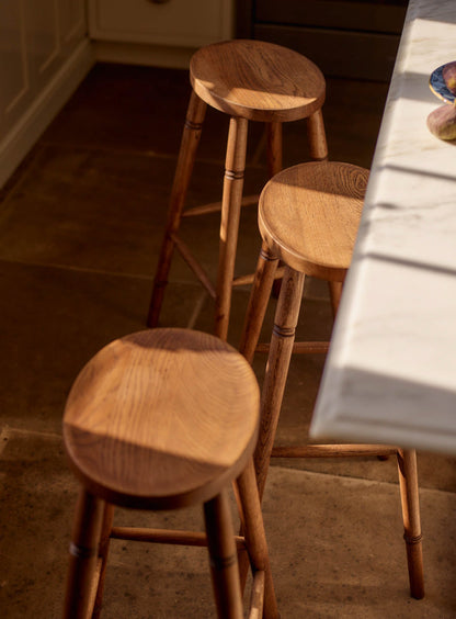 Tabouret de bar ovale en chêne