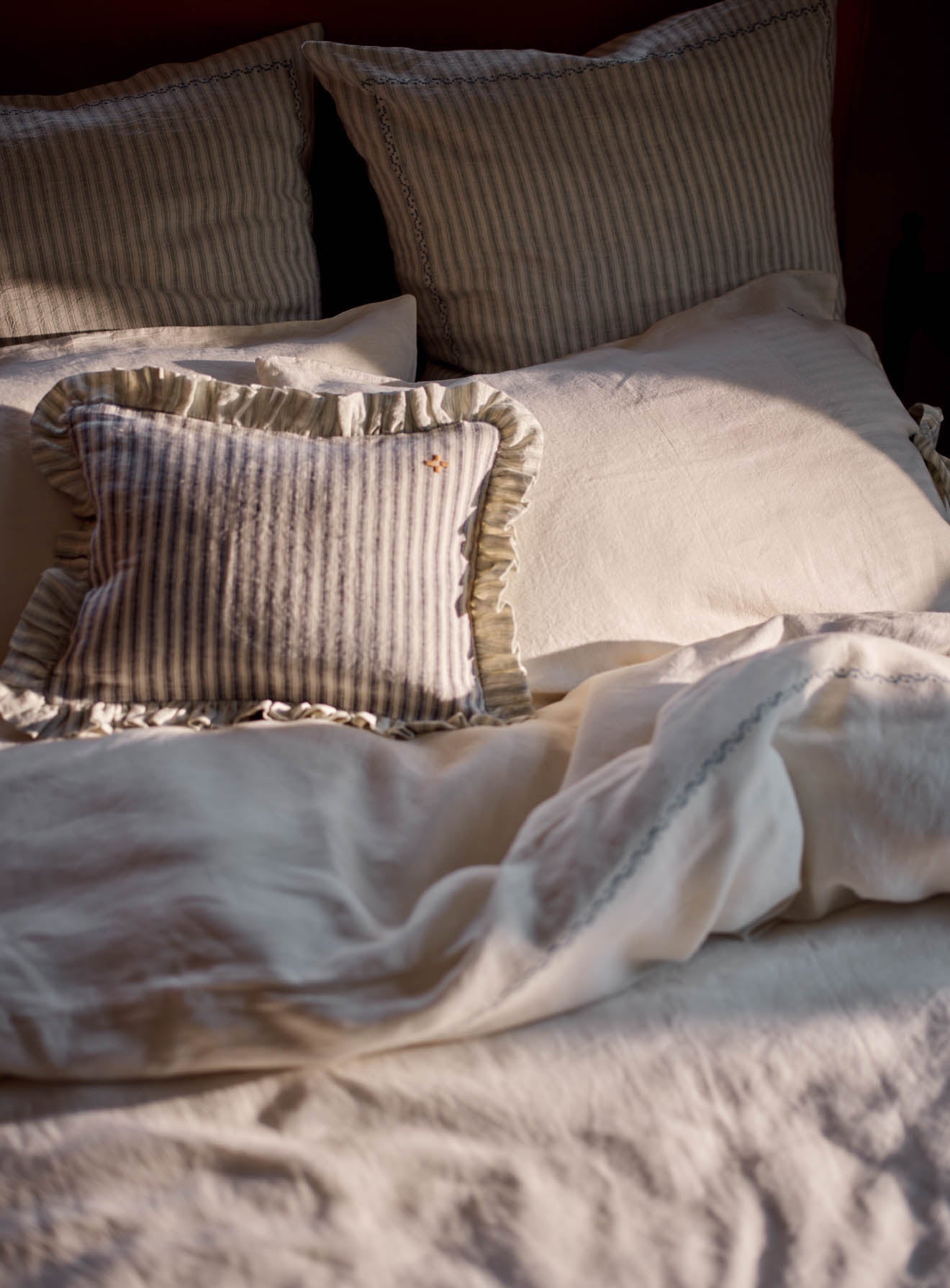 Coussin en lin à rayures