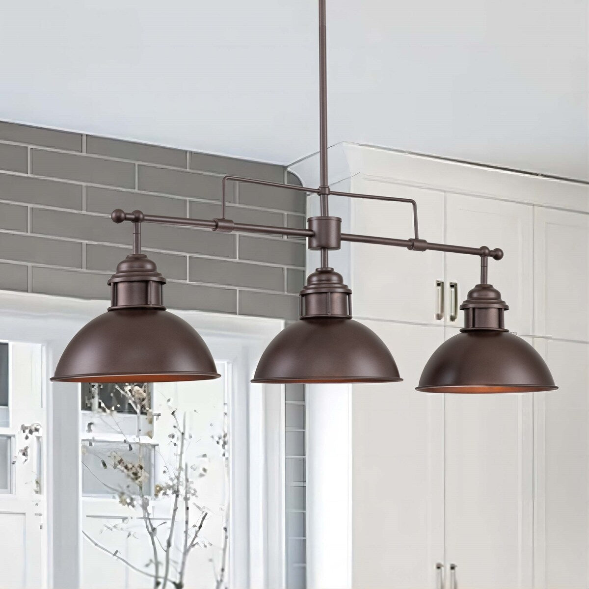 Suspension à 3 lumières à dôme de style industriel et rustique, en métal, pour îlot de cuisine, finition bronze huilé.