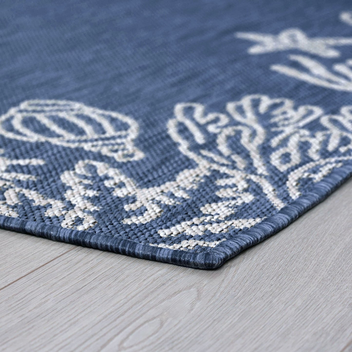Exo Coastal Graphic Print Indoor/Outdoor Area Rug
