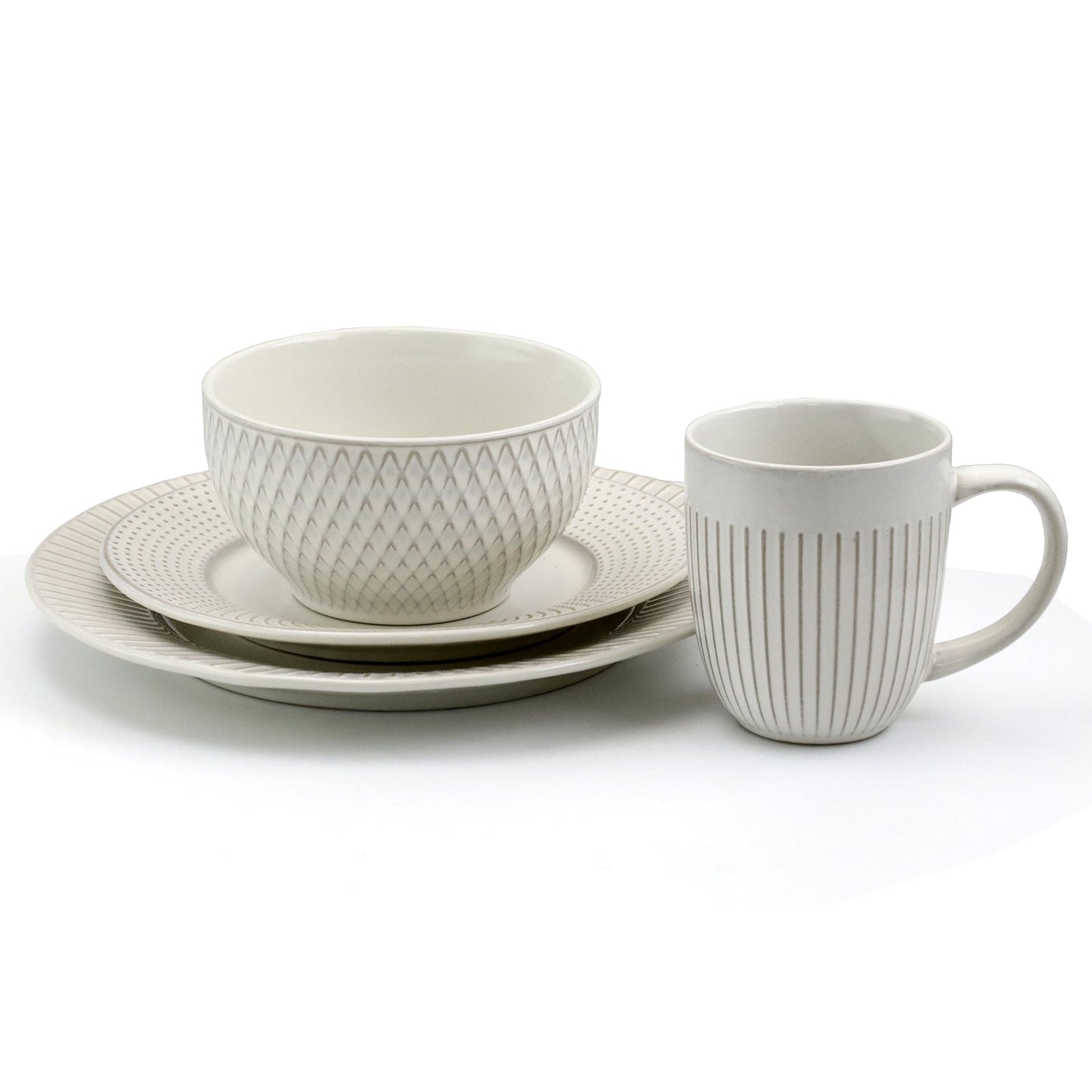 Elama Marketplace Favorites - Service de table 16 pièces en blanc embossé