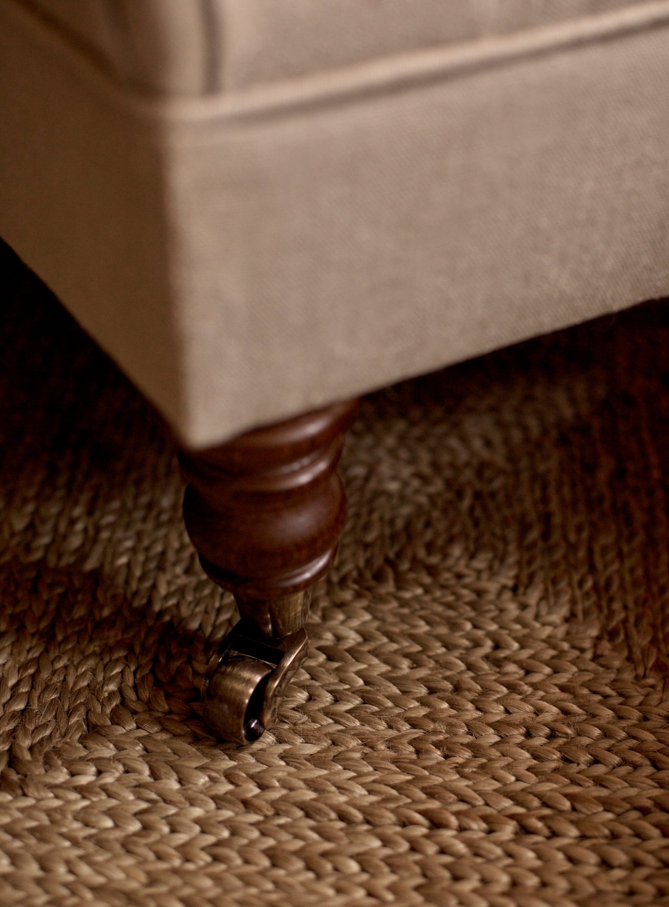 Repose-pieds Elbert, motif taupe à rayures Heritage