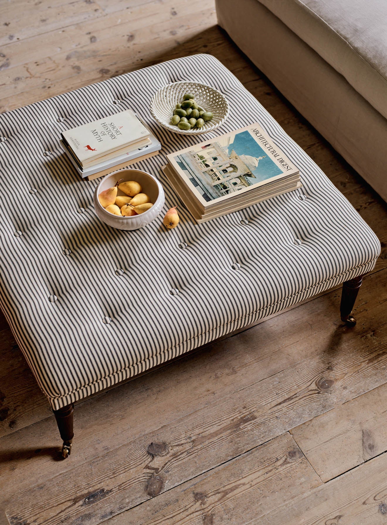 Repose-pieds Freyer, carré, velours olive foncé