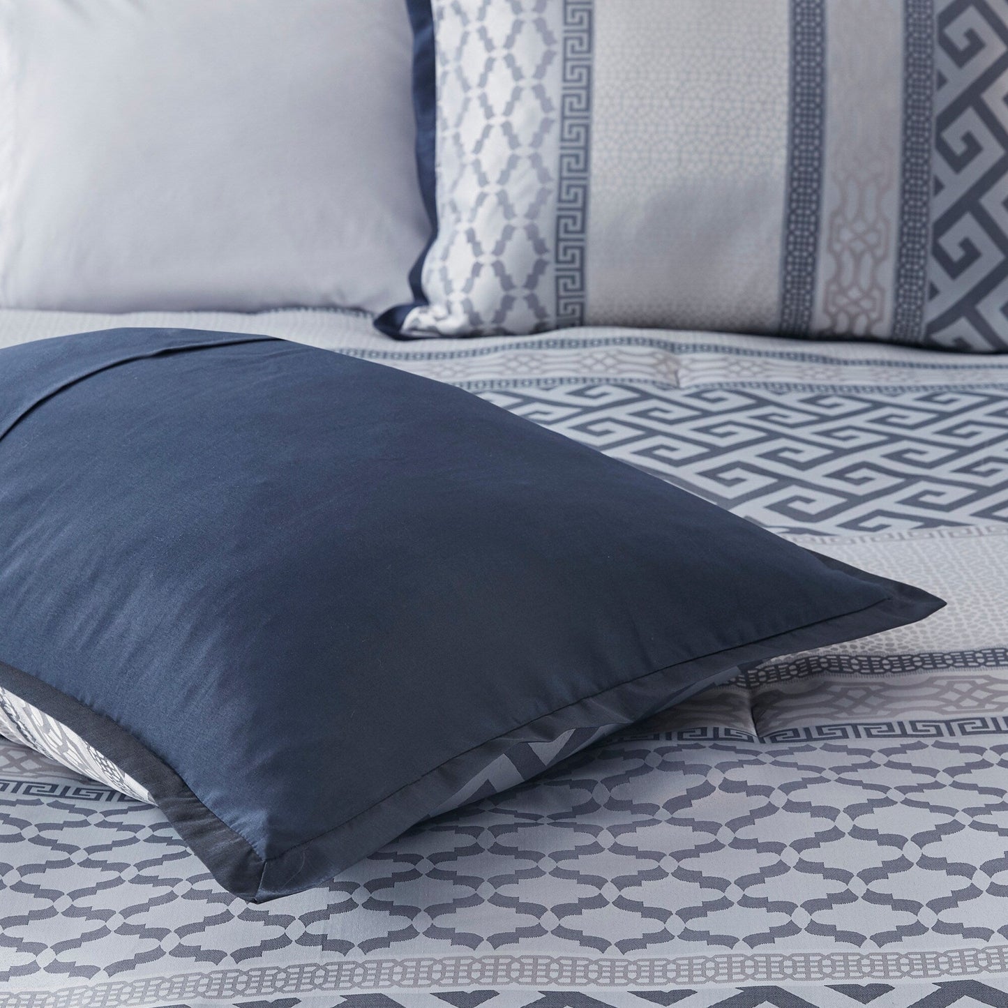 Ensemble de couette Christian à motifs géométriques en jacquard de Madison Park, 7 pièces