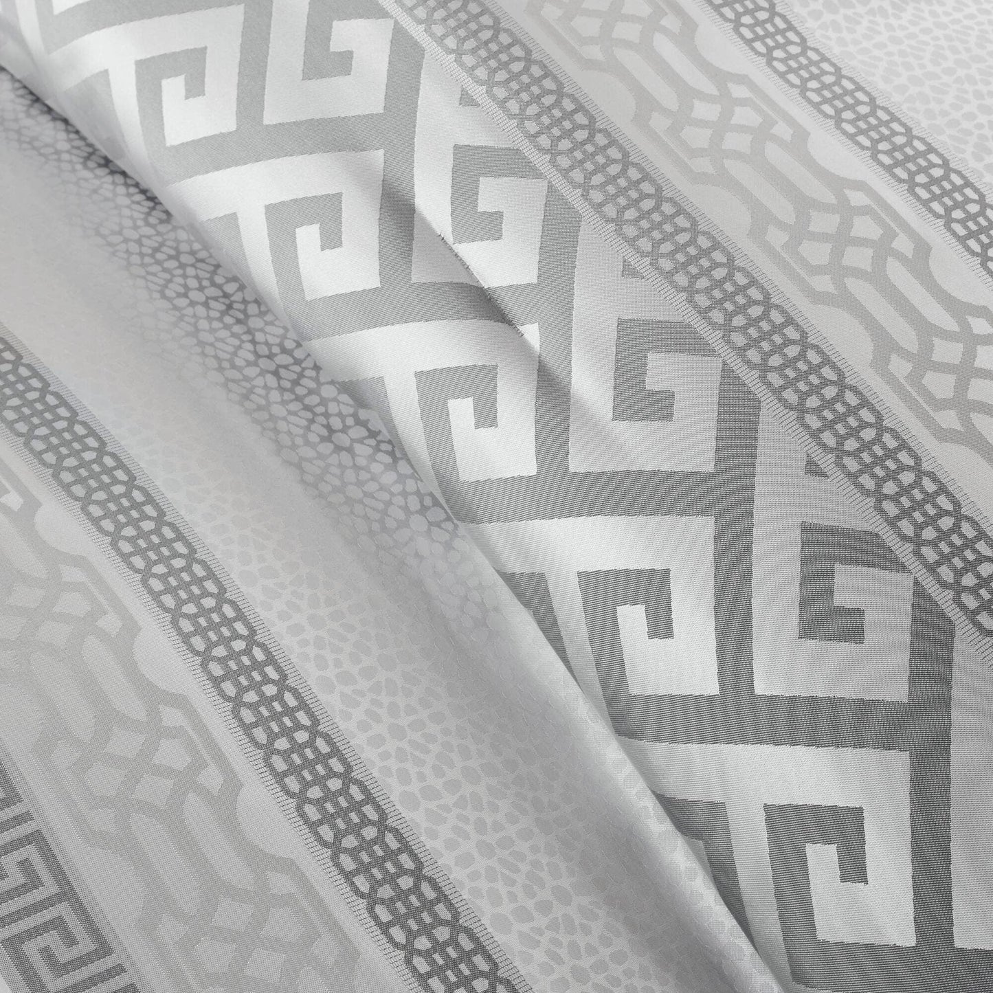 Ensemble de couette Christian à motifs géométriques en jacquard de Madison Park, 7 pièces