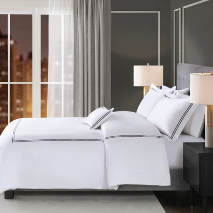Ensemble de housse de couette brodée en satin de coton 100 % de la collection de luxe Madison Park Signature à 500 fils au pouce carré.