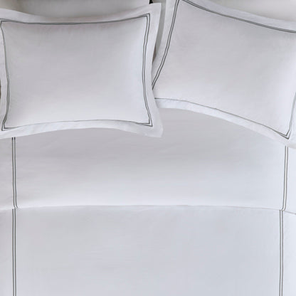 Ensemble de housse de couette brodée en satin de coton 100 % de la collection de luxe Madison Park Signature à 500 fils au pouce carré.