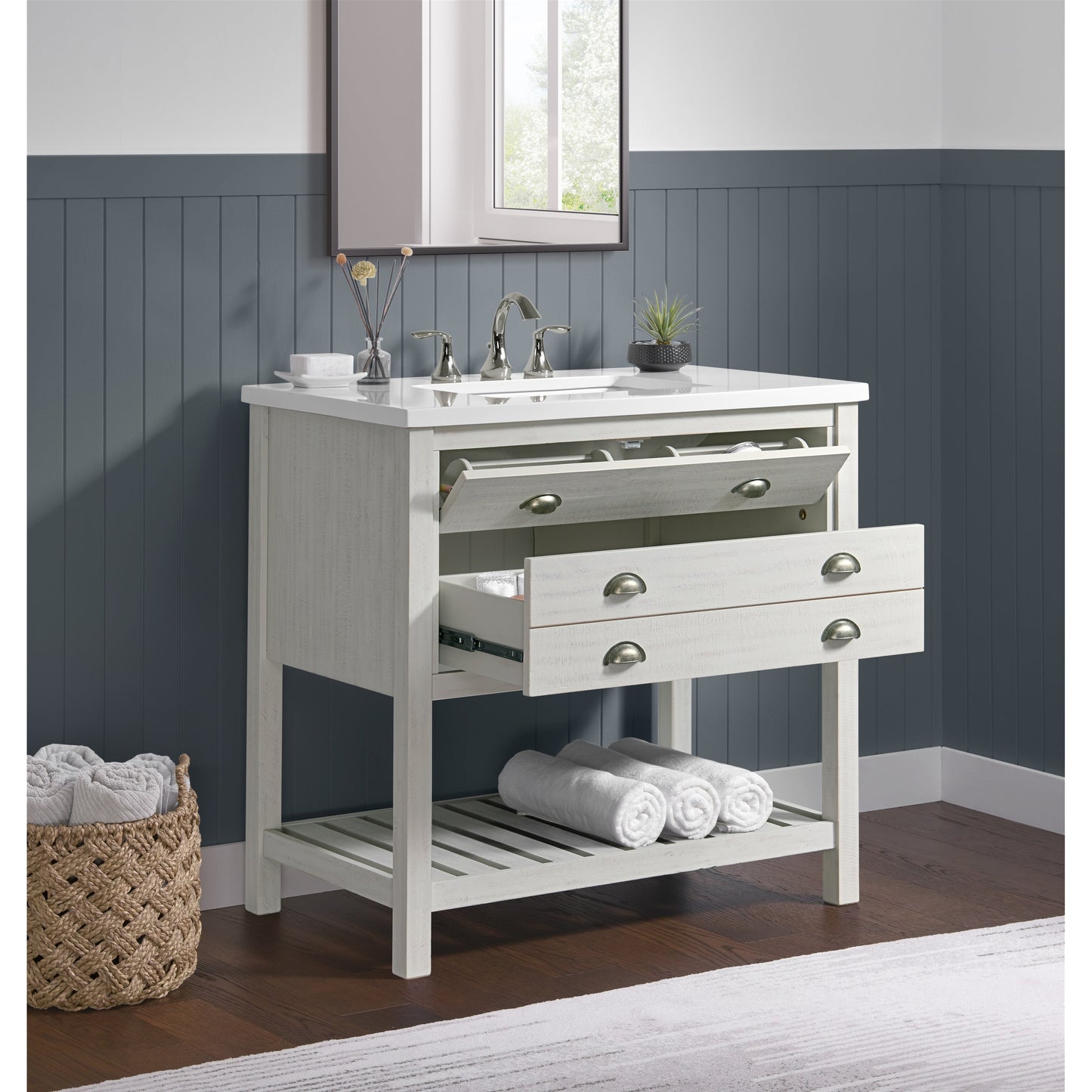 Meuble-lavabo de salle de bain simple Monterey 37 de style farmhouse avec plan de travail