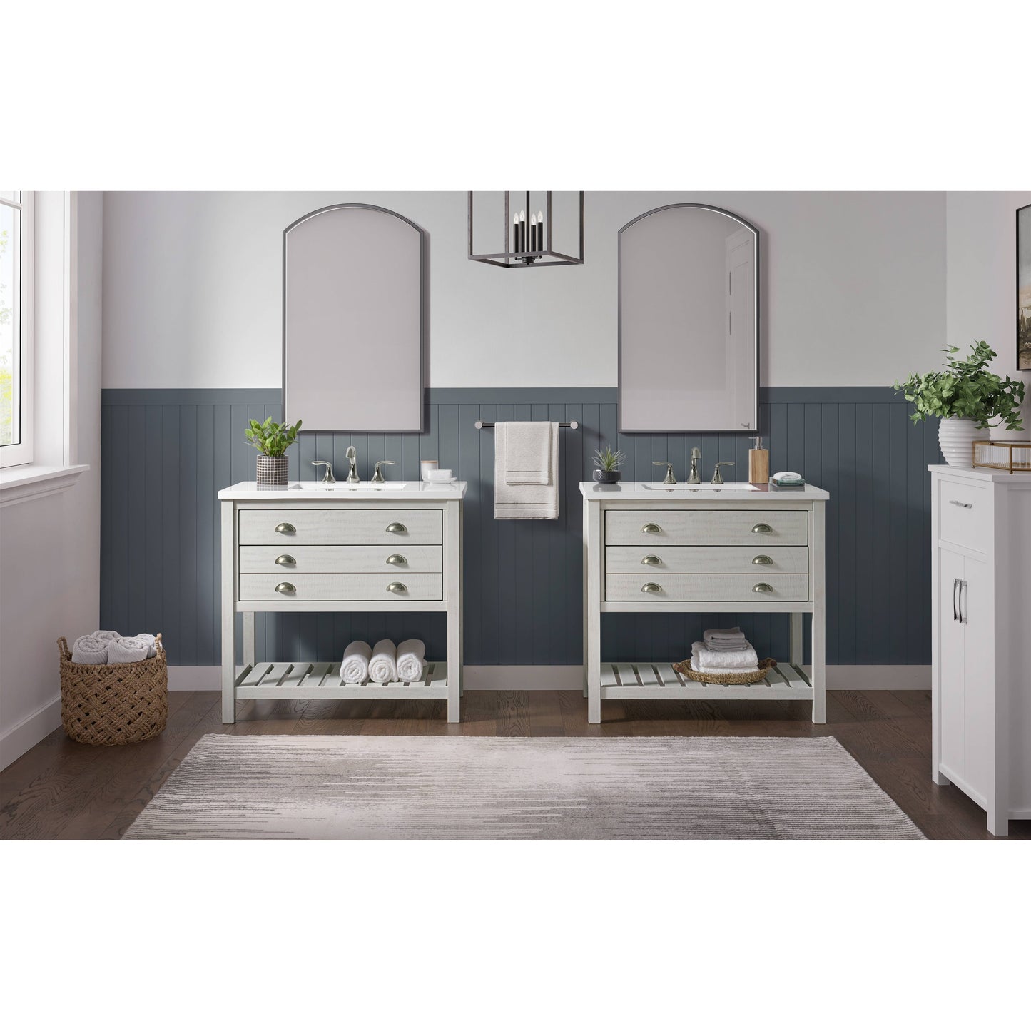 Meuble-lavabo de salle de bain simple Monterey 37 de style farmhouse avec plan de travail