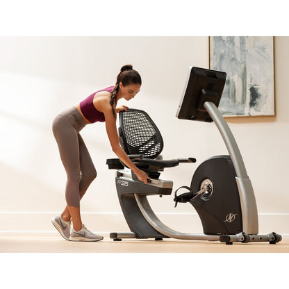 NordicTrack Commercial Series R35 ; vélo d'exercice semi-allongé compatible iFIT avec écran tactile de 14 pouces