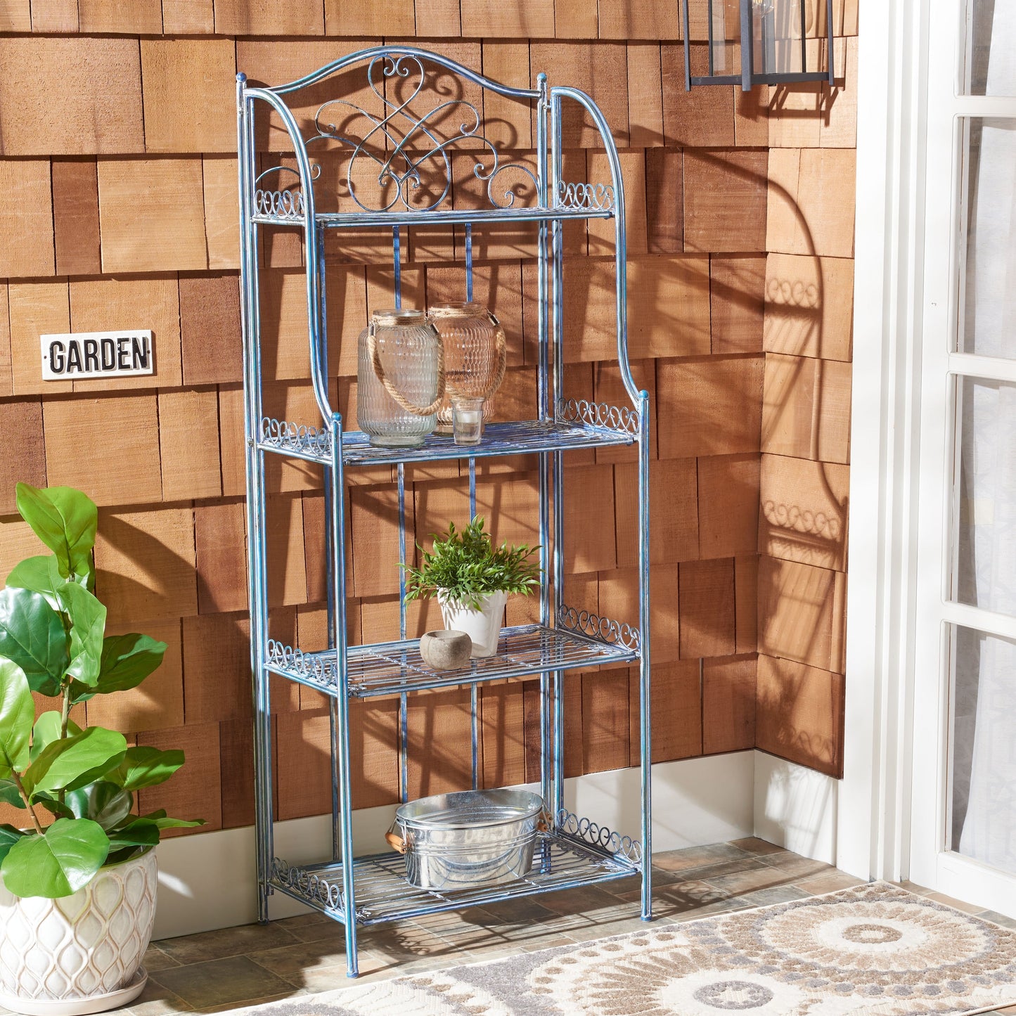 SAFAVIEH Bryn, étagère à gâteaux d'extérieur en fer forgé de style victorien à 4 niveaux - 63,5 cm L x 38,1 cm P x 160 cm H - 63,5L x 38,1P x 160H
