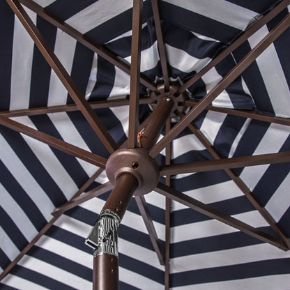 Parasol de jardin à manivelle SAFAVIEH Hadire Inside Out à rayures, 9 pieds